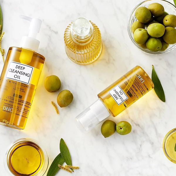 dau-tay-trang-dhc-deep-cleansing-oil-2.jpg